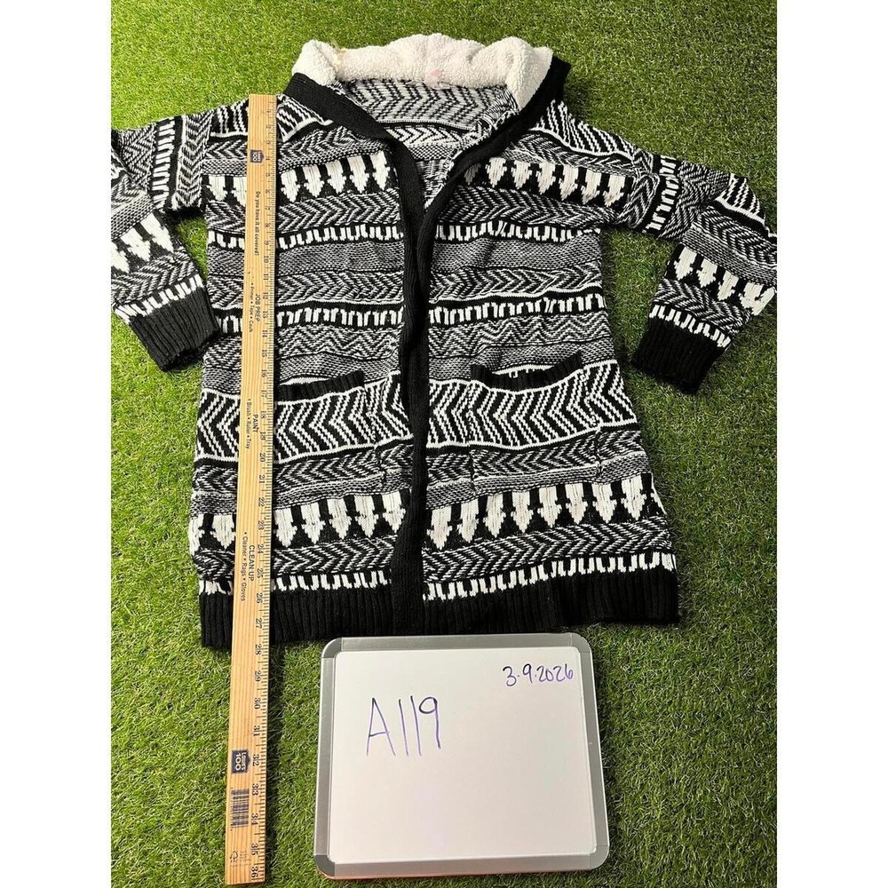 90s streetwear cardigan y2k hooded tribal sweater black white